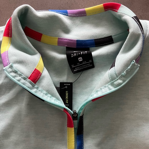 Women’s Nike F.C. Joga Bonito Dri-Fit Pullover - Picture 6 of 7